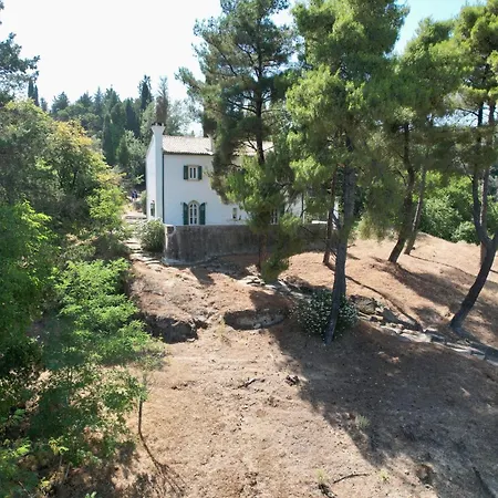Charming For Nature Lovers In Theotoky Estate Vineyard And Olive Mill Вилла *