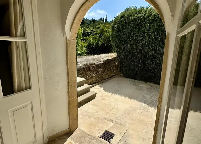 Charming For Nature Lovers In Theotoky Estate Vineyard And Olive Mill * Giannades